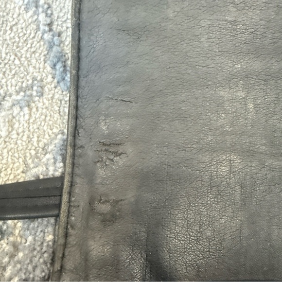 Tignanello Vintage Saddlebag Black Leather Handbag Crossbody Bag - Picture 8 of 13